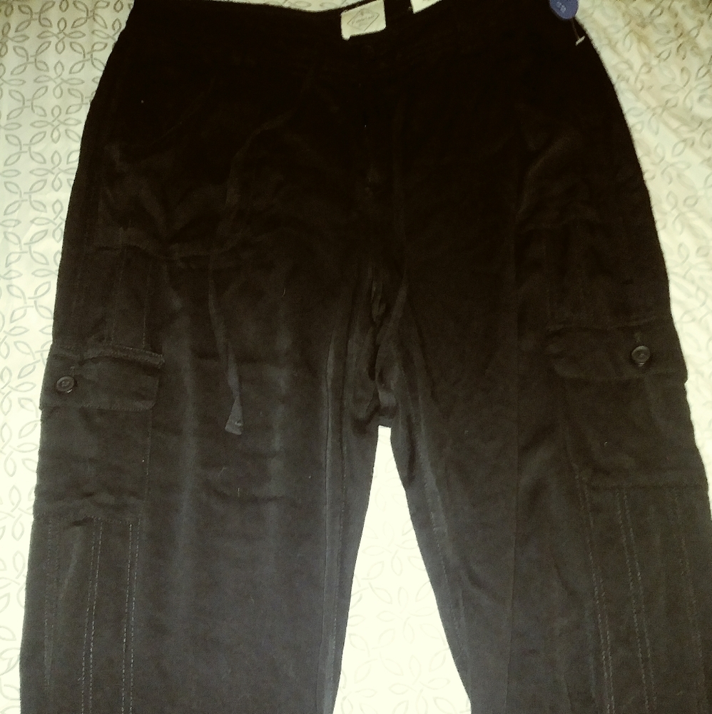 St Johns Bay Rayon Mid Rise Black Cargo Pants